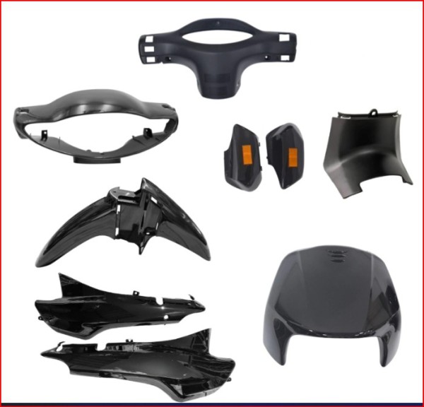KIT PLASTICOS TRIP NEGROS / SMASH 110 BIZ  OKI
